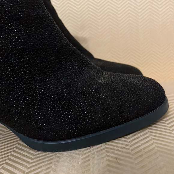 EUC Camper black leather contrast ling block heel ankle boots - Picture 5 of 14